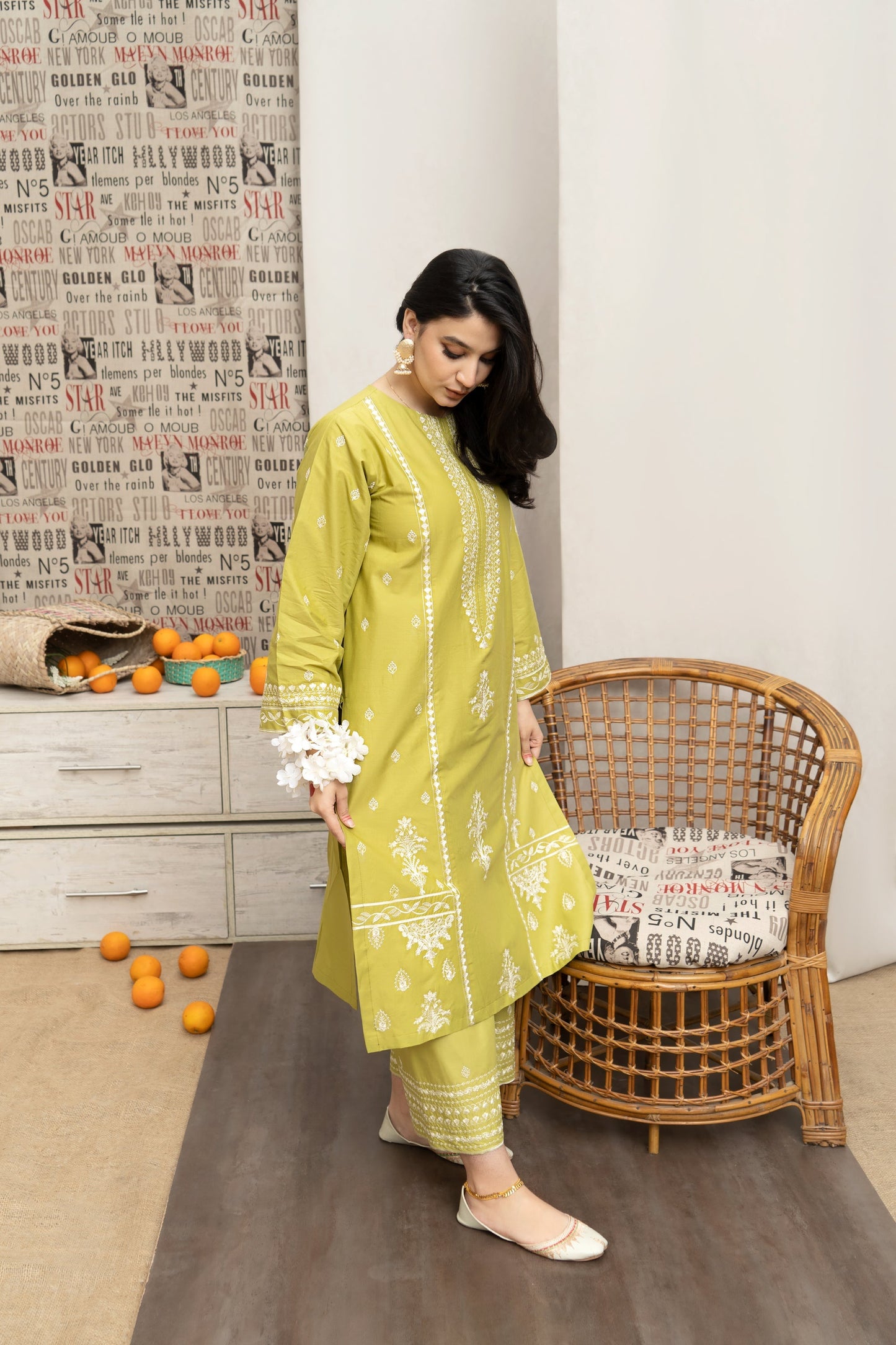 Urge – Luxury Embroidered 3-Piece in Lawn unsticed AS-28
