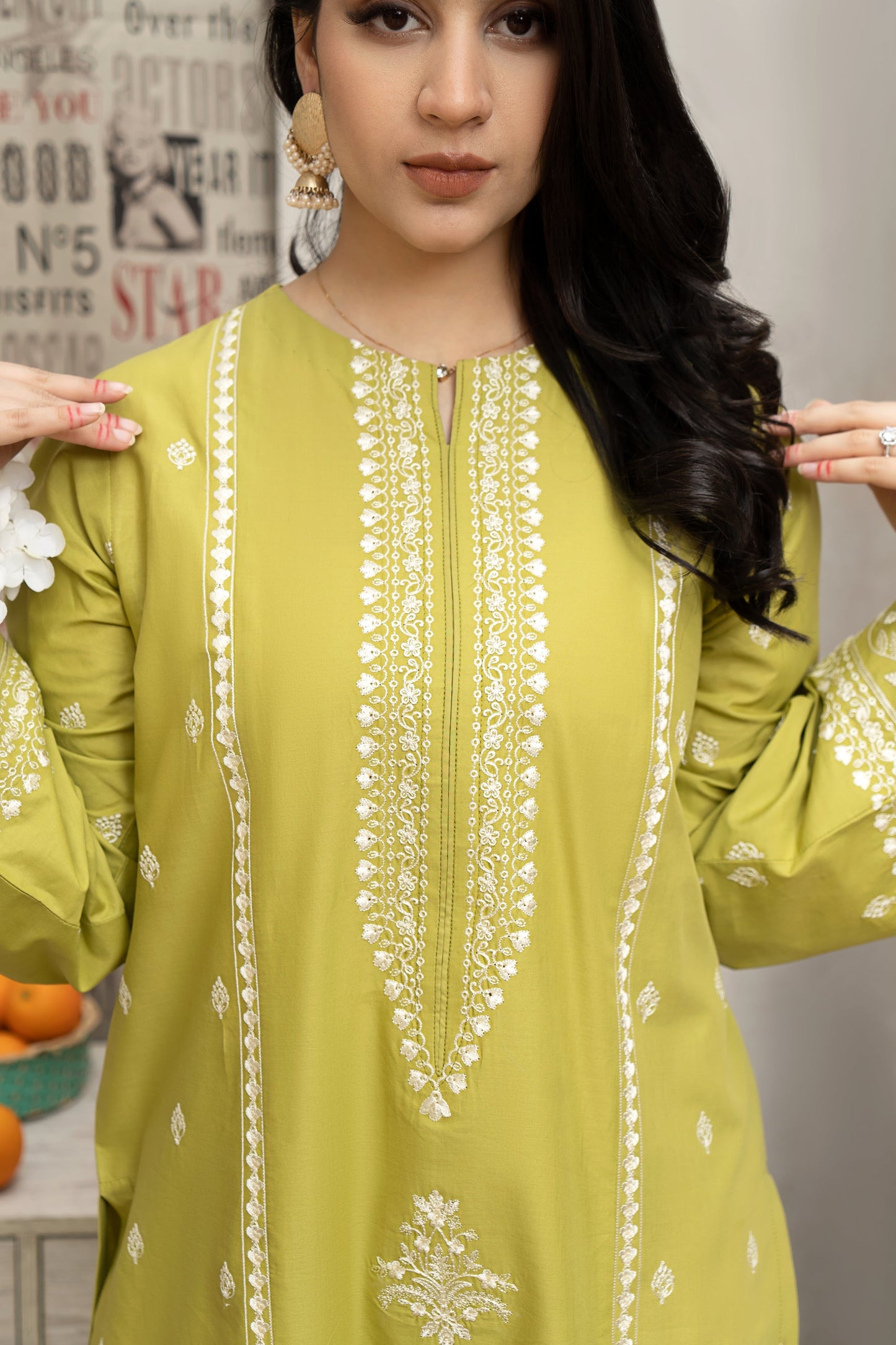 Urge – Luxury Embroidered 3-Piece in Lawn unsticed AS-28