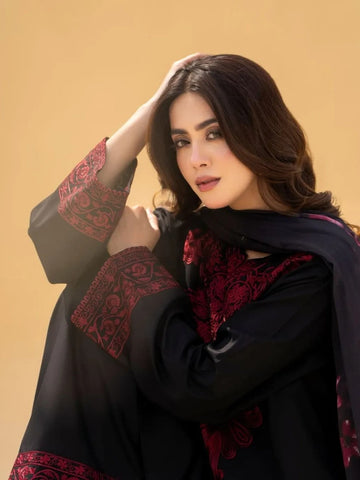 Zaroon – Luxury Embroidered 3-Piece in DHANAK