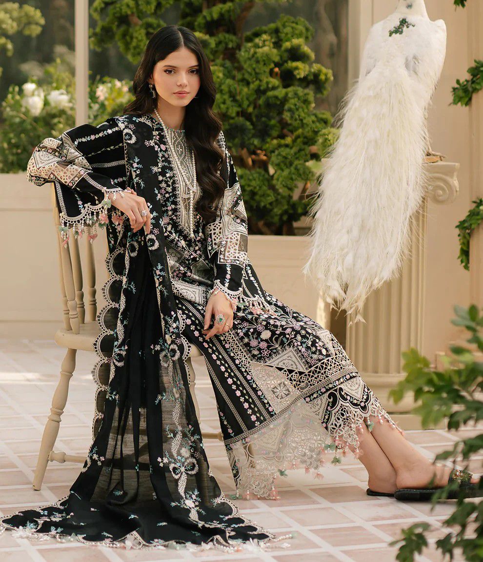 Brand :Presenting Bin Ilyas Lawn Collection (Black Lover 🖤 )