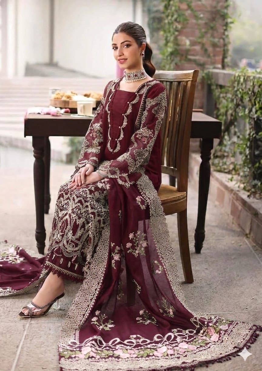 BRAND NAME* KAHF

_WEAR BY THE GORGEOUS ACTRESS_ *KINZA HASHMI*