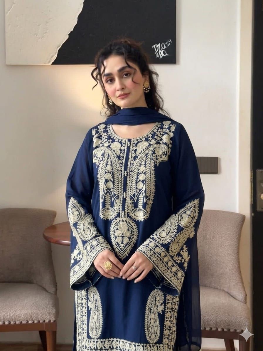 *BRAND NAME* URGE

_WEAR BY THE GORGEOUS ACTRESS_ *ALINA AMIR*