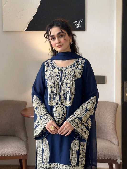 *BRAND NAME* URGE

_WEAR BY THE GORGEOUS ACTRESS_ *ALINA AMIR*