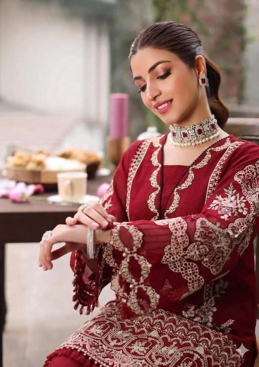 BRAND NAME* KAHF

_WEAR BY THE GORGEOUS ACTRESS_ *KINZA HASHMI*