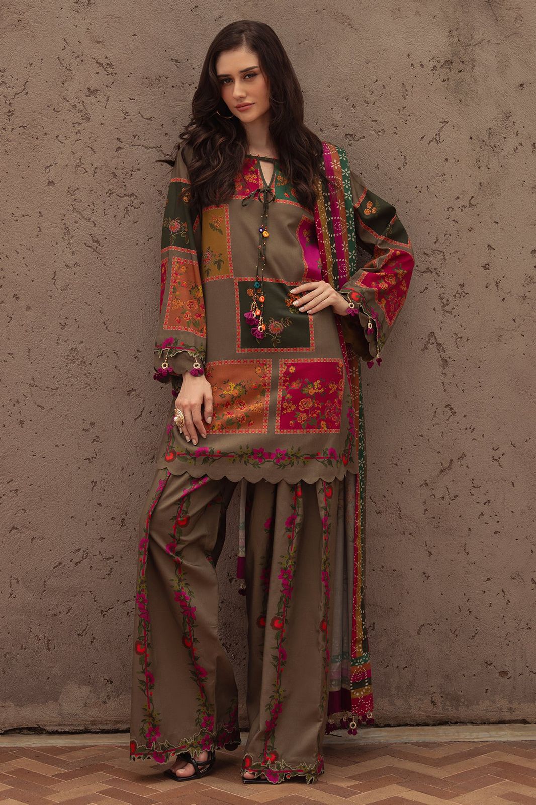 *BRAND: CHARIZMA* (Digital printed voil Dupatta)