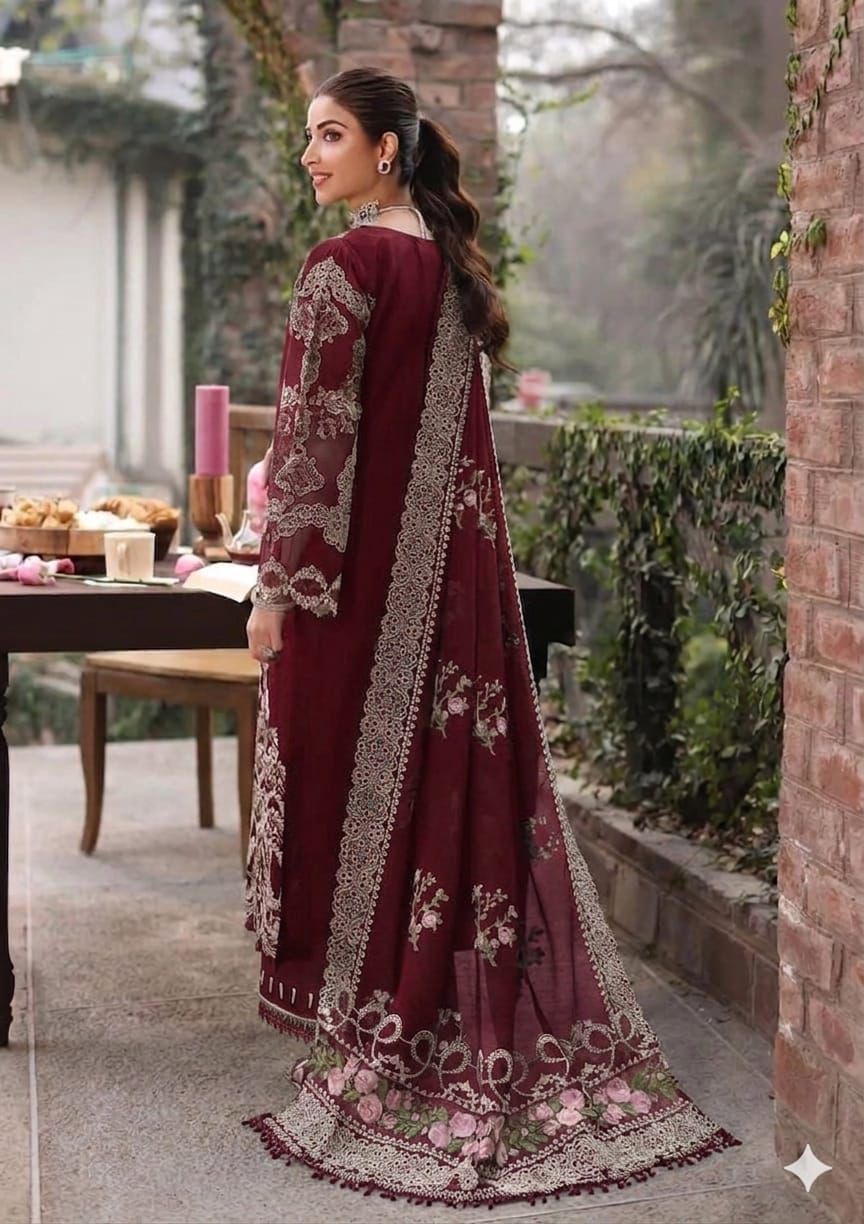 BRAND NAME* KAHF

_WEAR BY THE GORGEOUS ACTRESS_ *KINZA HASHMI*