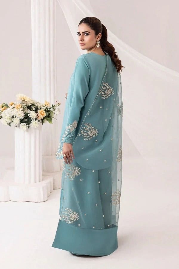 BRAND NAME* DEEPAK PARVANI

_WEAR BY THE GORGEOUS ACTRESS_