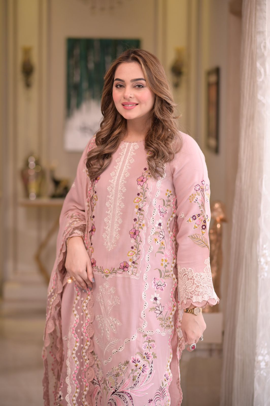ANEEL’S BRAND ✨
PREMIUM LAWN COLLECTION