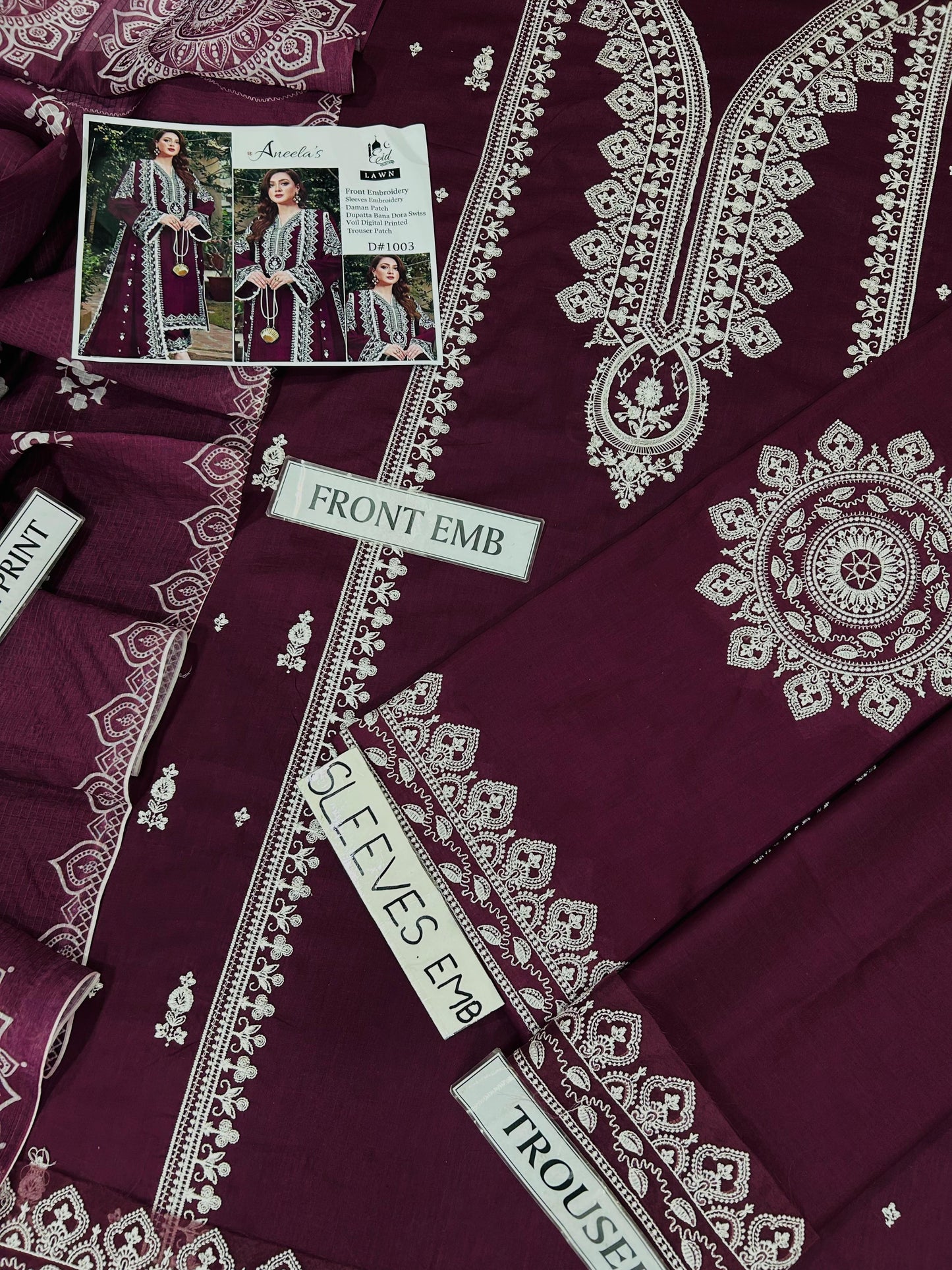 BRAND NAME* ANEELAS

_WEAR BY THE GORGEOUS ACTRESS_ *MOMINA