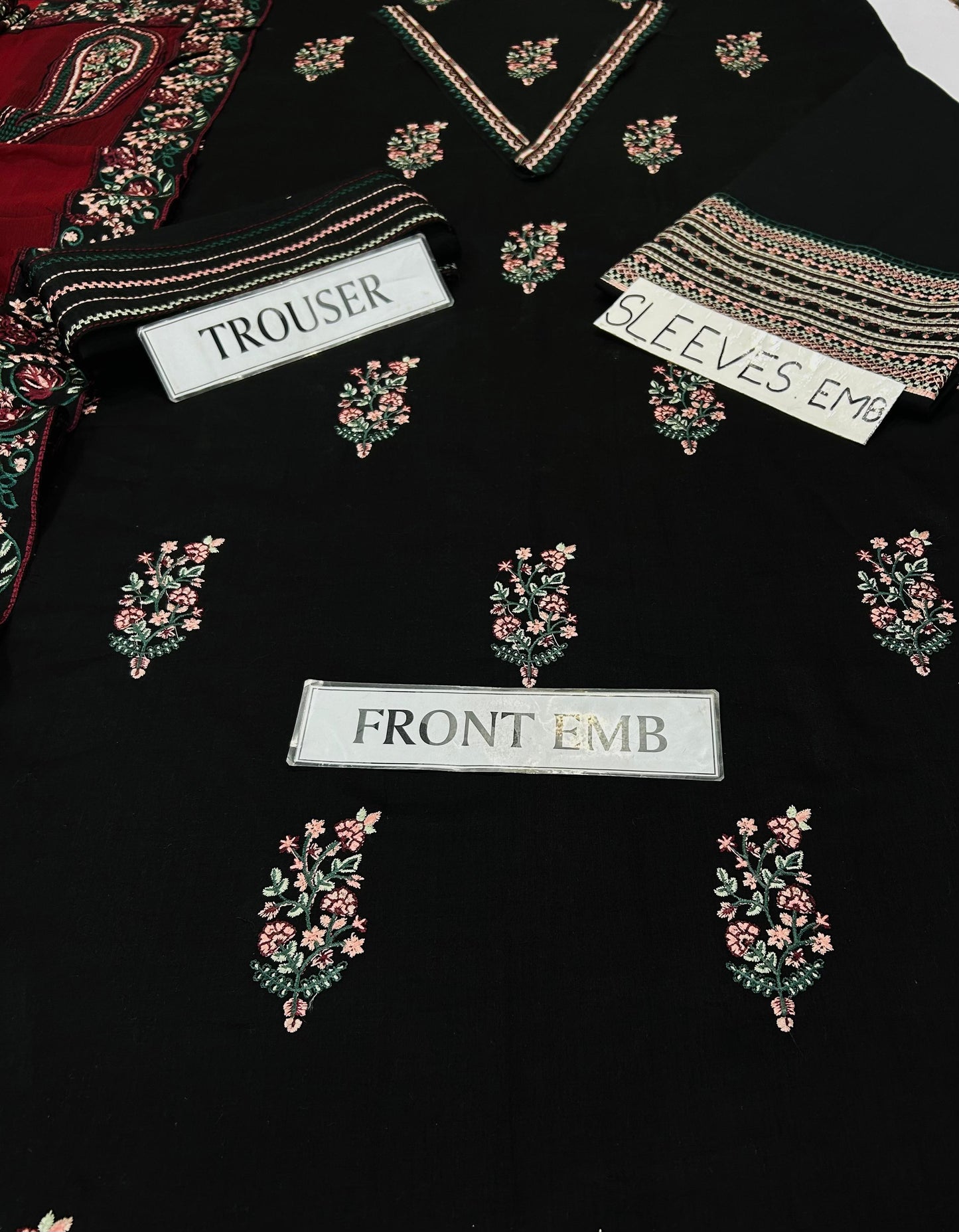 BRAND NAME* BATIK

WEAR BY THE GORGEOUS ACTRESS