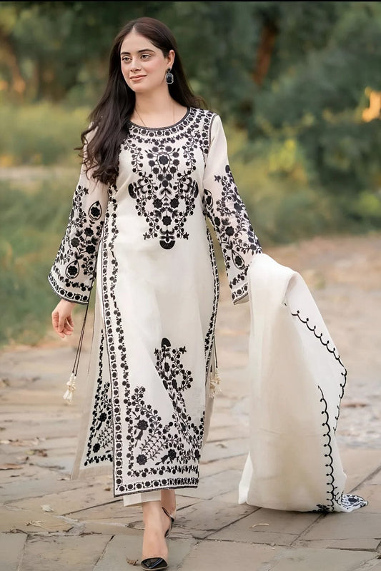 *BRAND: AGHA NOOR*