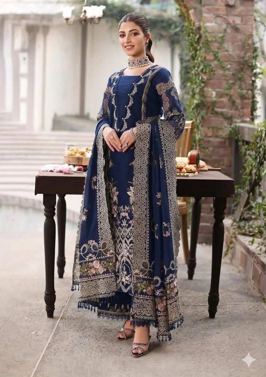 *BRAND NAME* KAHF
_WEAR BY THE GORGEOUS ACTRESS_ *KINZA HASHMI*